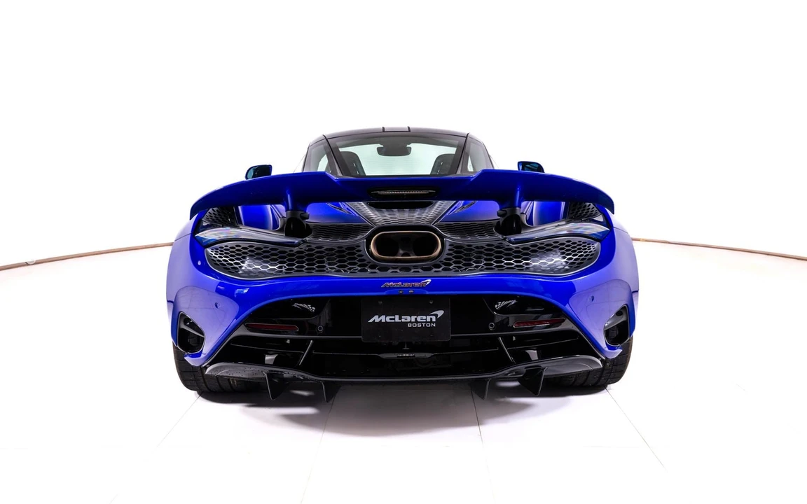 2025 McLaren 750S - Image 4 of 23