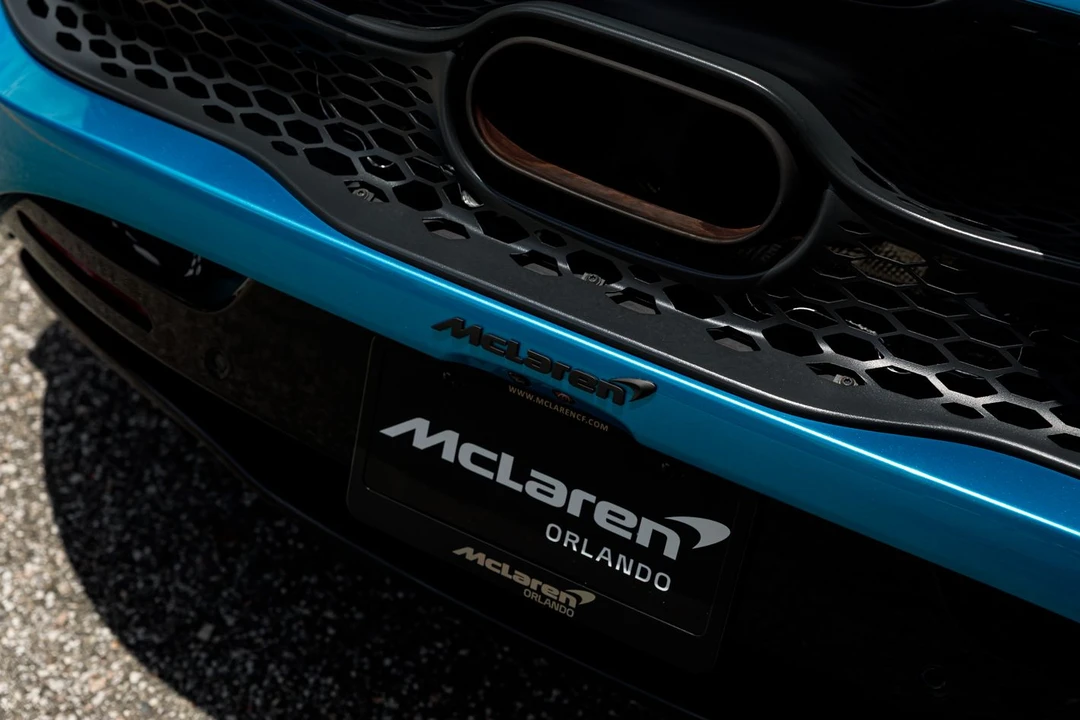 2025 McLaren 750S - Image 22 of 31