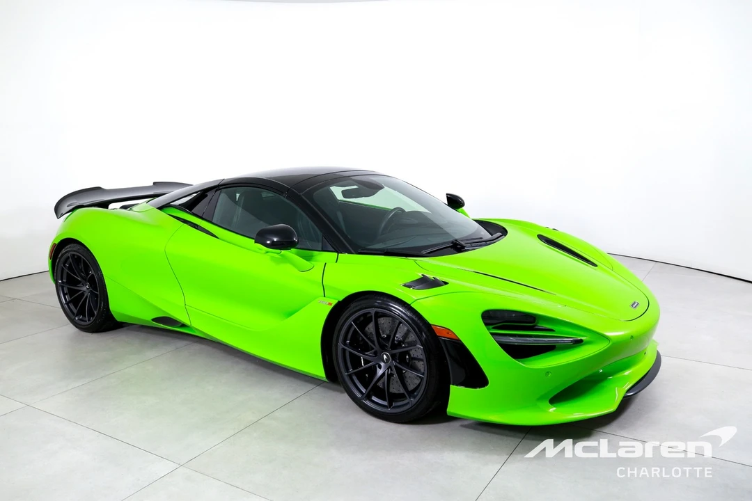 2025 McLaren 750S - Image 3 of 31
