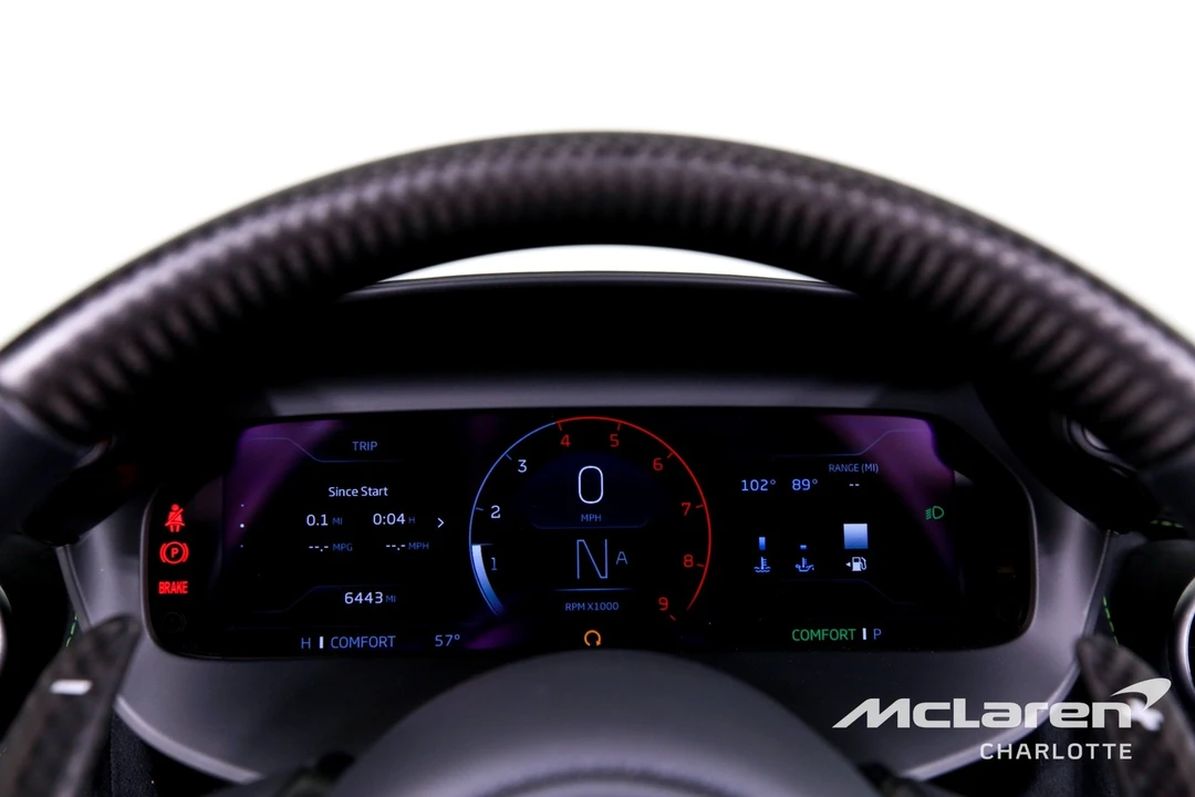 2025 McLaren 750S - Image 15 of 21