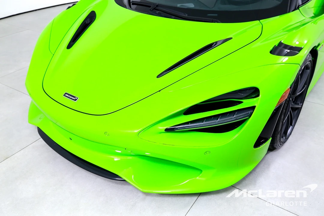 2025 McLaren 750S - Image 31 of 31