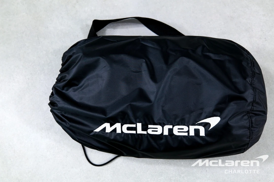 2025 McLaren 750S - Image 23 of 31