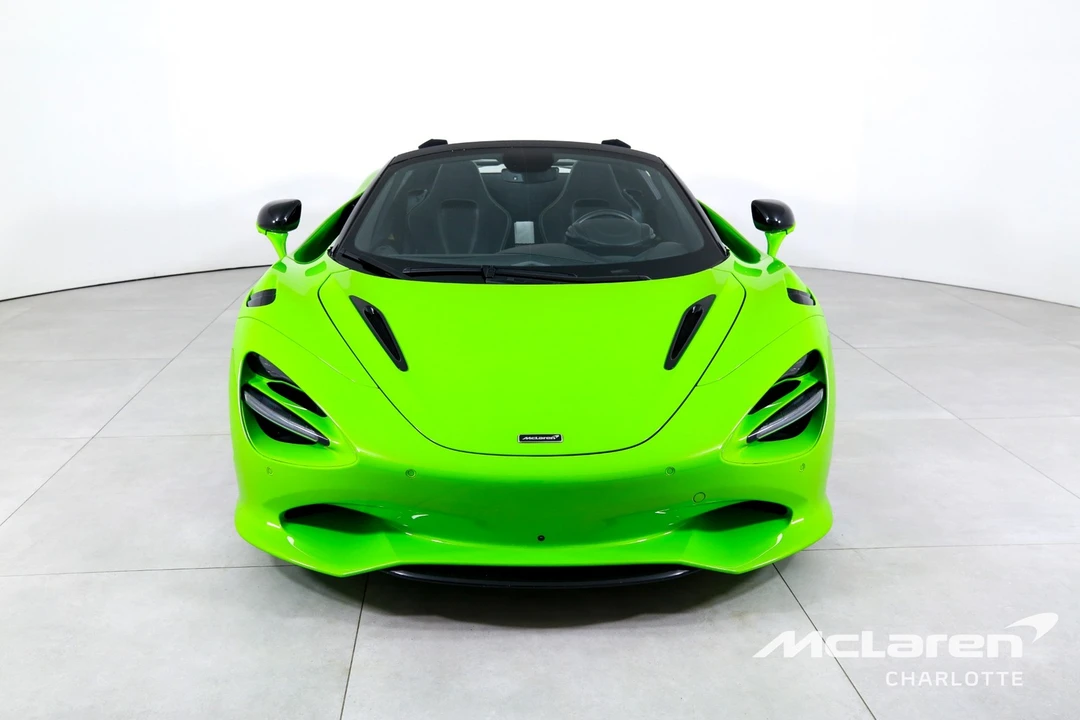 2025 McLaren 750S - Image 5 of 31