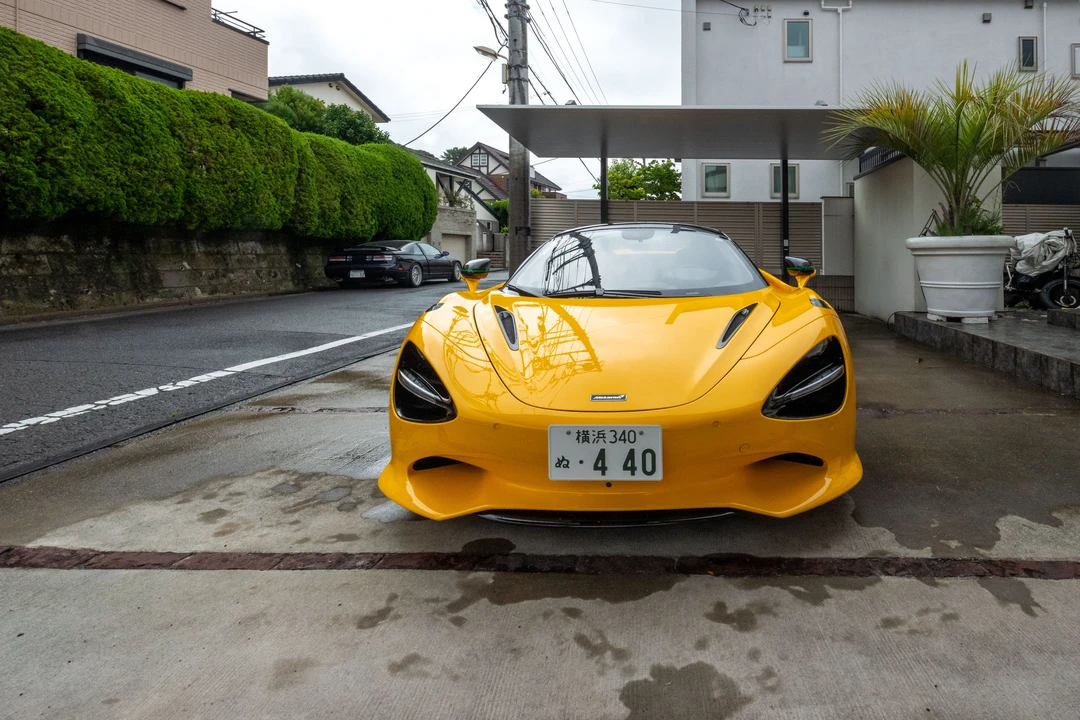 2025 McLaren 750S Spider - Image 21 of 31
