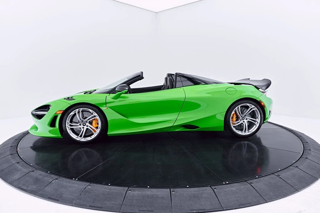 2025 McLaren 750S Spider - Image 25 of 31