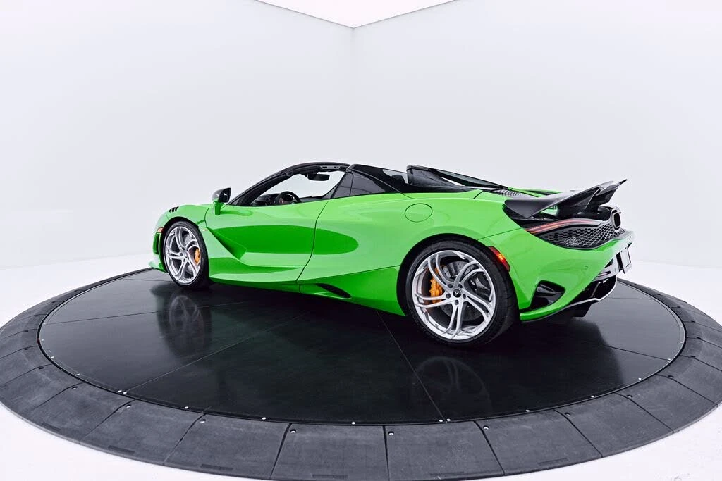 2025 McLaren 750S Spider - Image 26 of 31