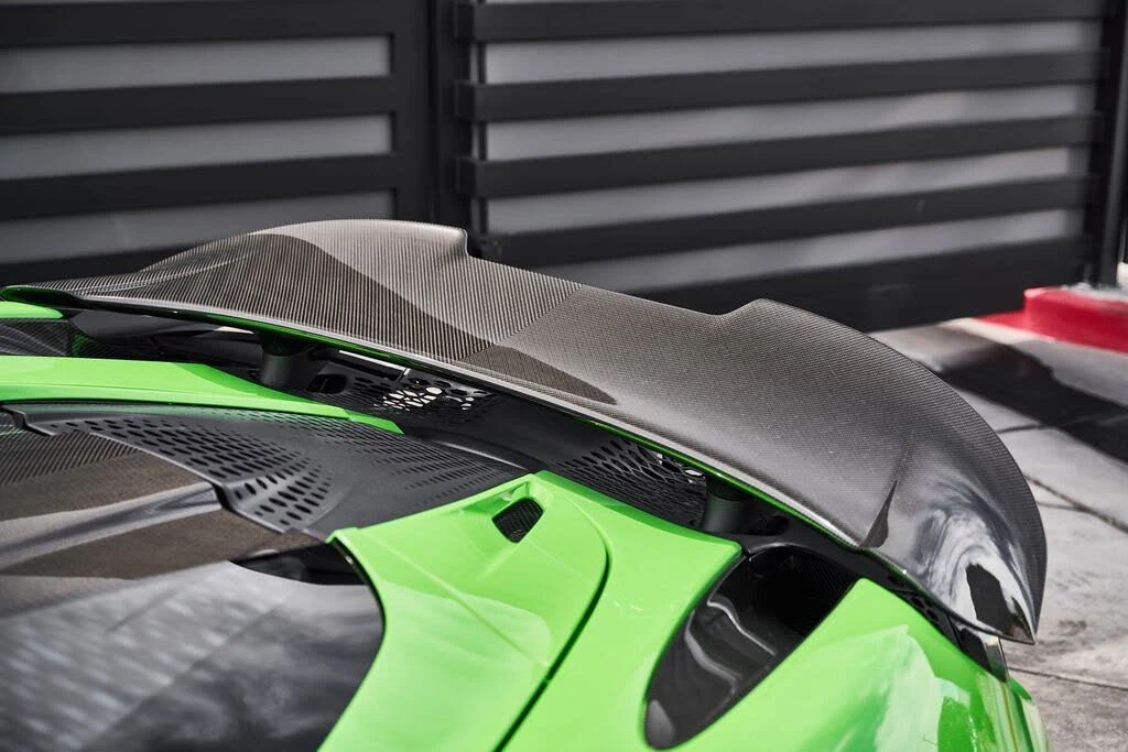 2025 McLaren 750S Spider - Image 12 of 31