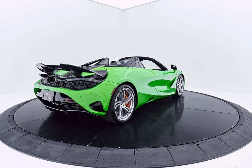 2025 McLaren 750S Spider - Image 28 of 31