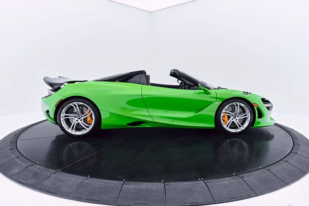 2025 McLaren 750S Spider - Image 29 of 31