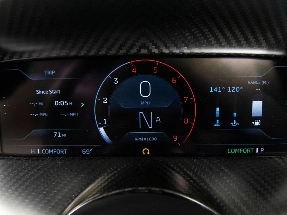 2025 McLaren 750S Spider - Image 19 of 31