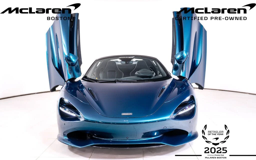 2025 McLaren 750S Spider - Image 11 of 26