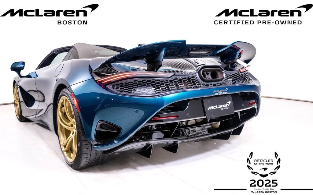 2025 McLaren 750S Spider - Image 13 of 26