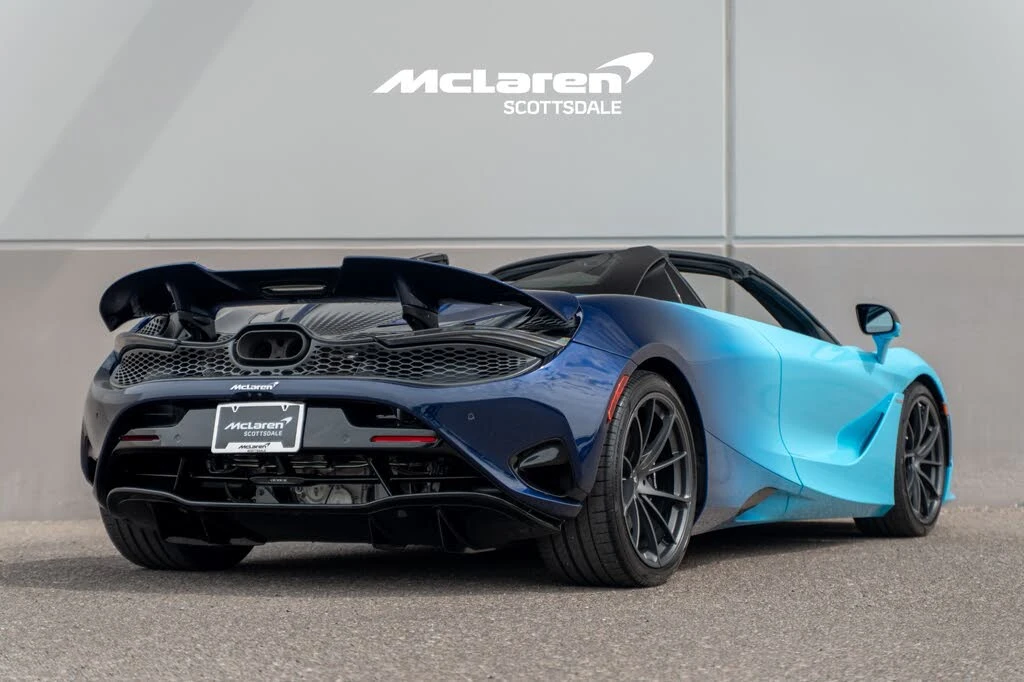 2025 McLaren 750S Spider - Image 7 of 30