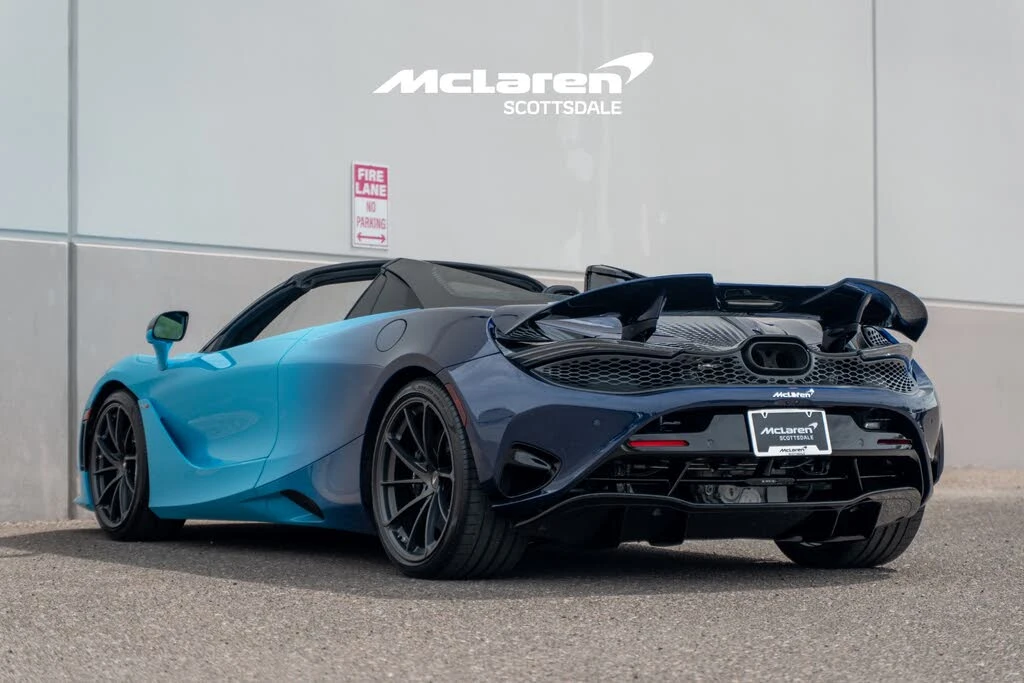 2025 McLaren 750S Spider - Image 5 of 30