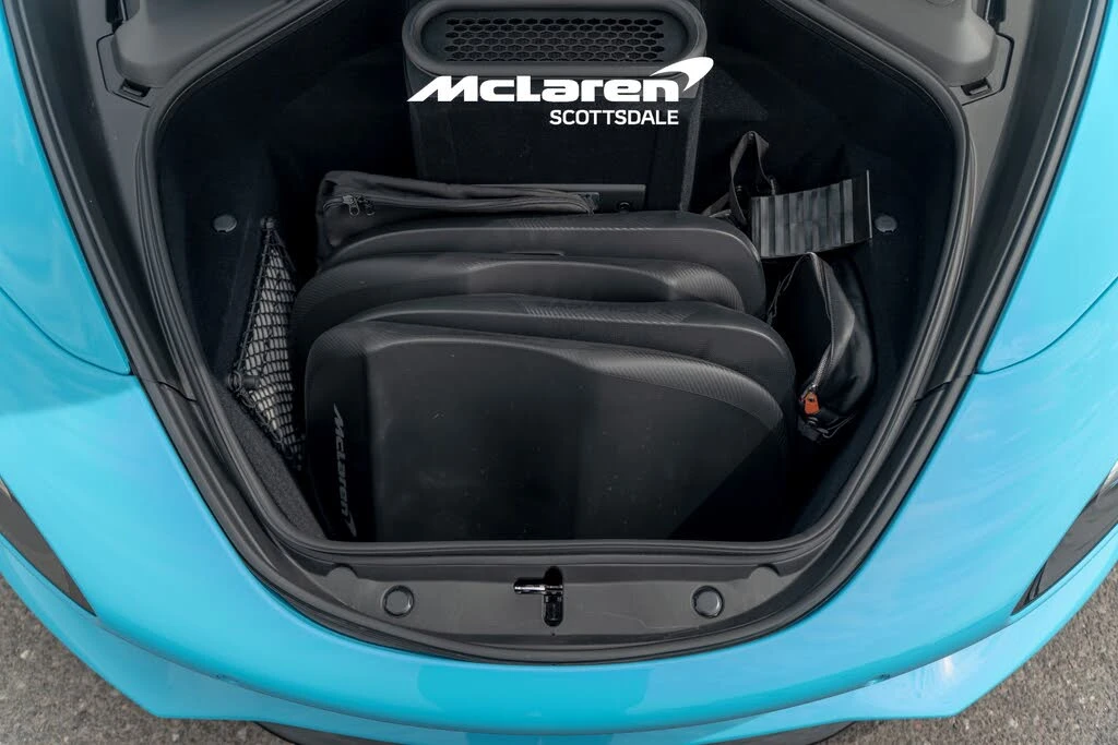 2025 McLaren 750S Spider - Image 26 of 30