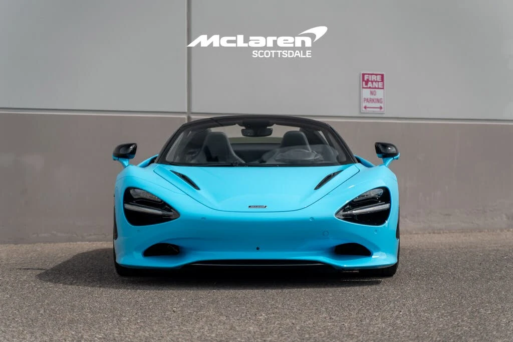 2025 McLaren 750S Spider - Image 10 of 30