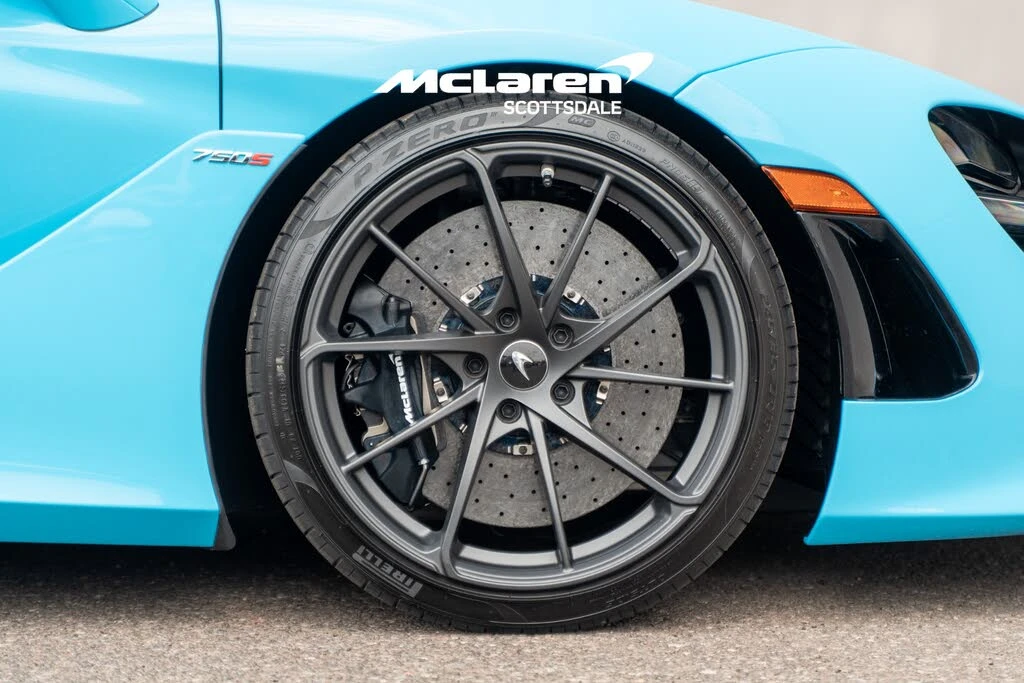 2025 McLaren 750S Spider - Image 30 of 30
