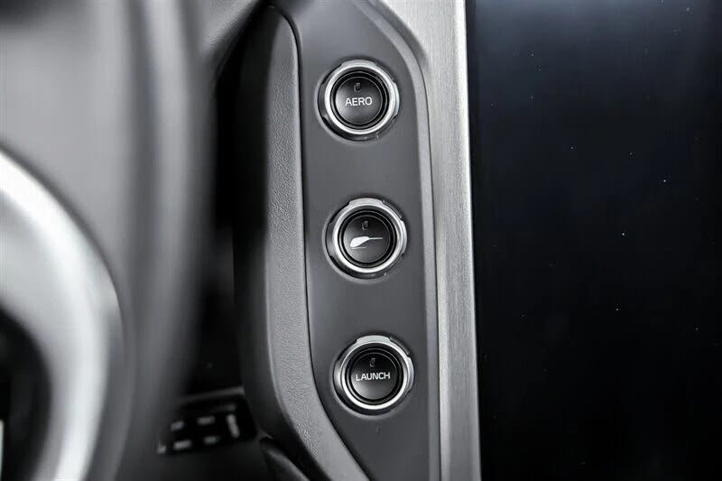 2025 McLaren 750S Spider - Image 31 of 31