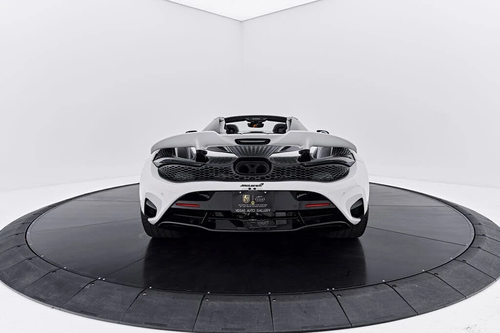 2025 McLaren 750S Spider - Image 18 of 31