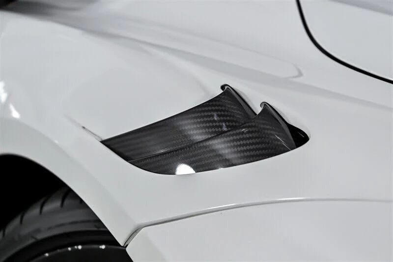 2025 McLaren 750S Spider - Image 5 of 31
