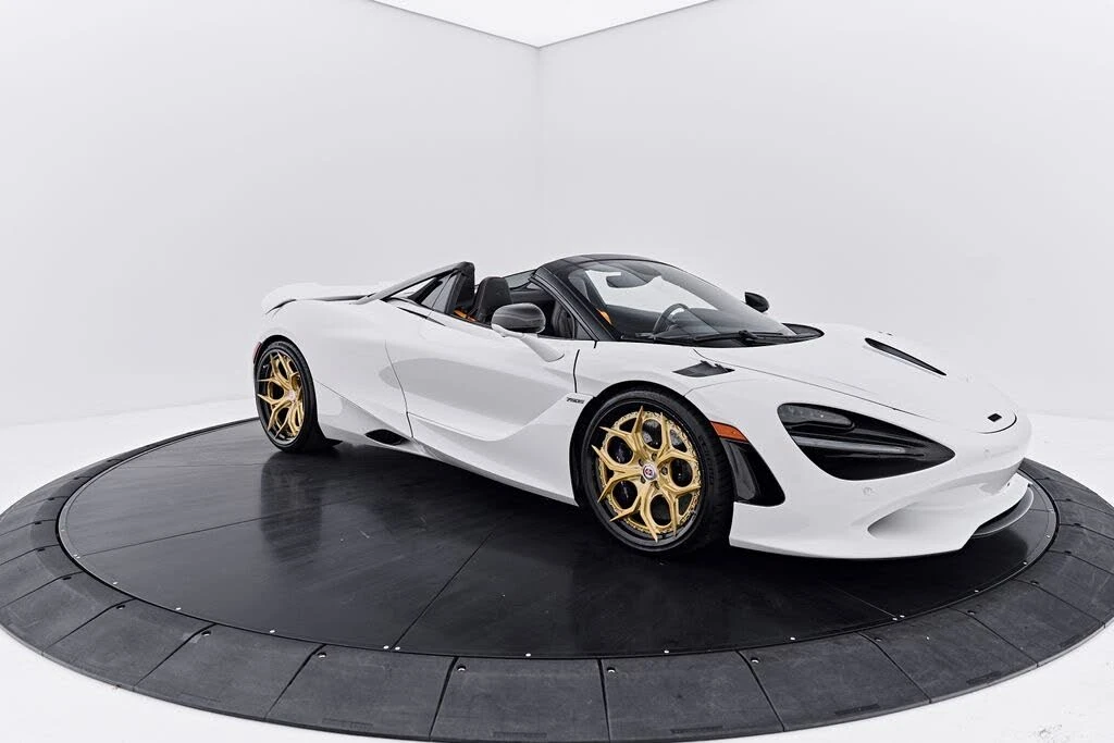 2025 McLaren 750S Spider - Image 21 of 31