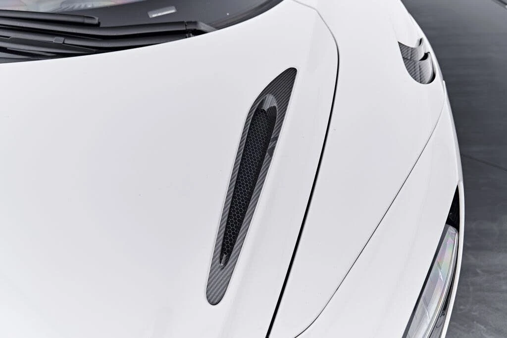 2025 McLaren 750S Spider - Image 31 of 31