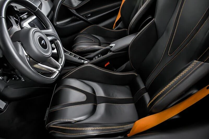2025 McLaren 750S Spider - Image 20 of 31