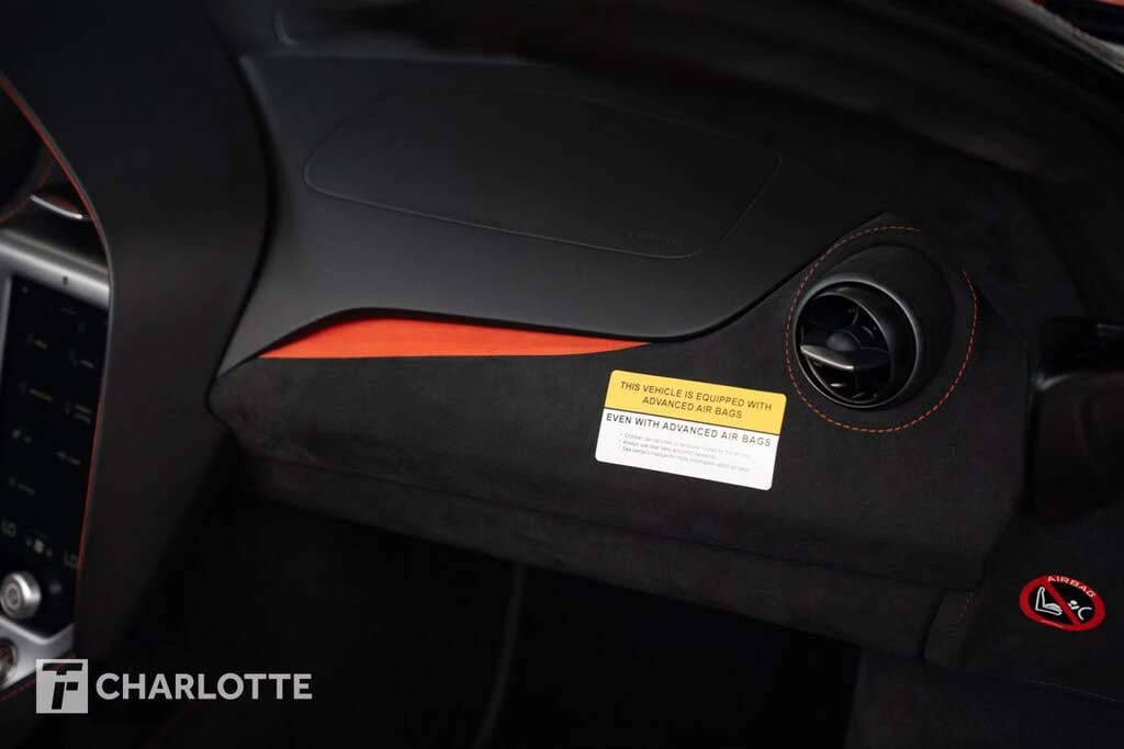 2025 McLaren 750S Spider - Image 31 of 31
