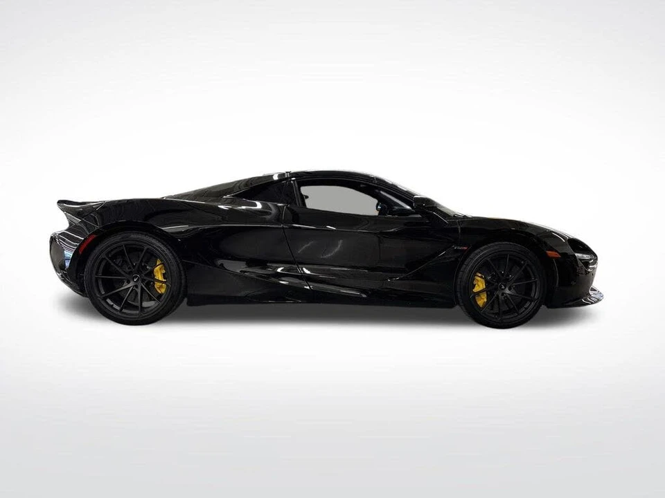 2025 McLaren 750S Spider - Image 6 of 29