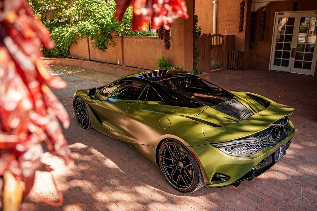 2025 McLaren 750S Spider - Image 4 of 6
