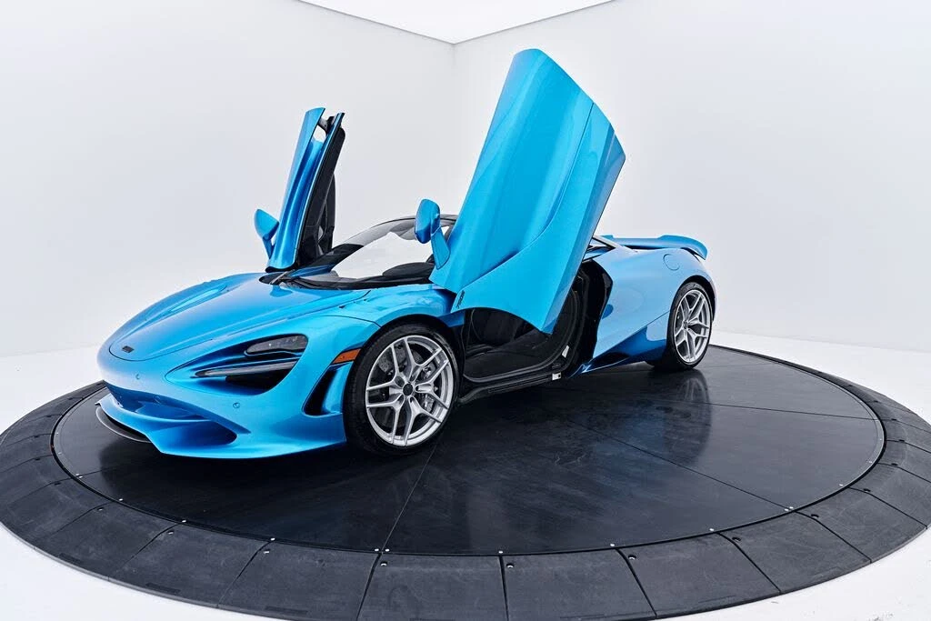 2025 McLaren 750S Spider - Image 27 of 31