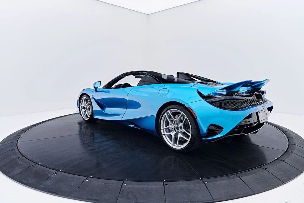 2025 McLaren 750S Spider - Image 20 of 31