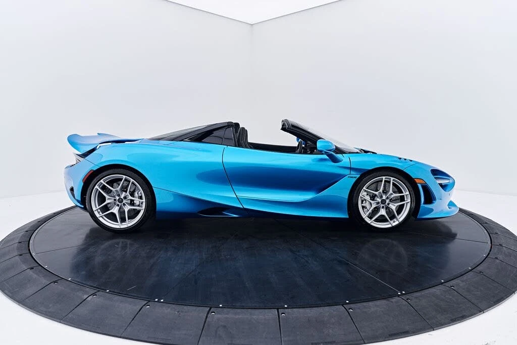 2025 McLaren 750S Spider - Image 23 of 31