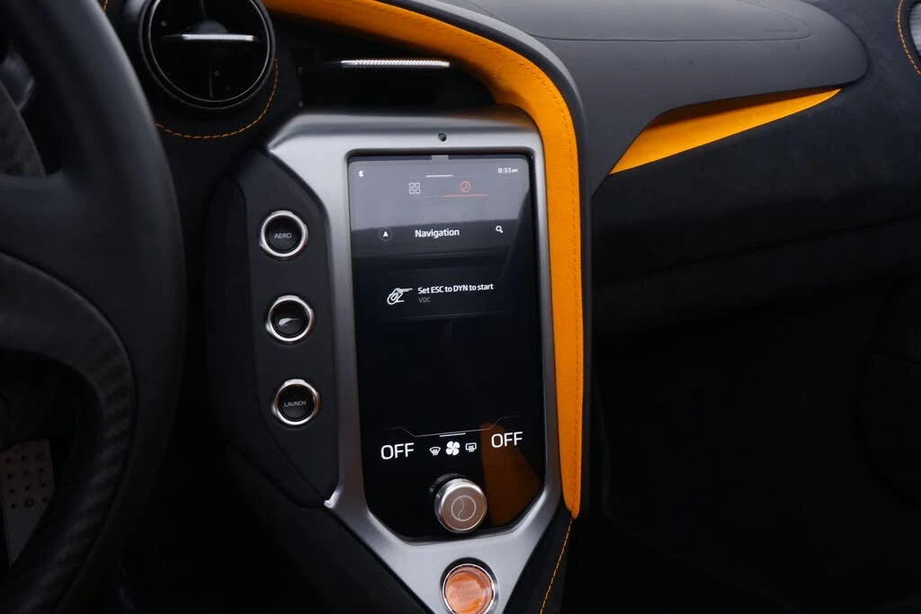2025 McLaren 750S Spider - Image 25 of 28