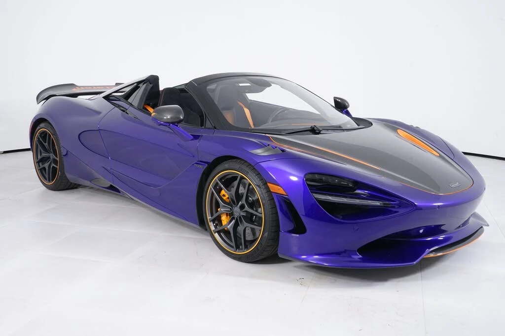 2025 McLaren 750S Spider - Image 9 of 28