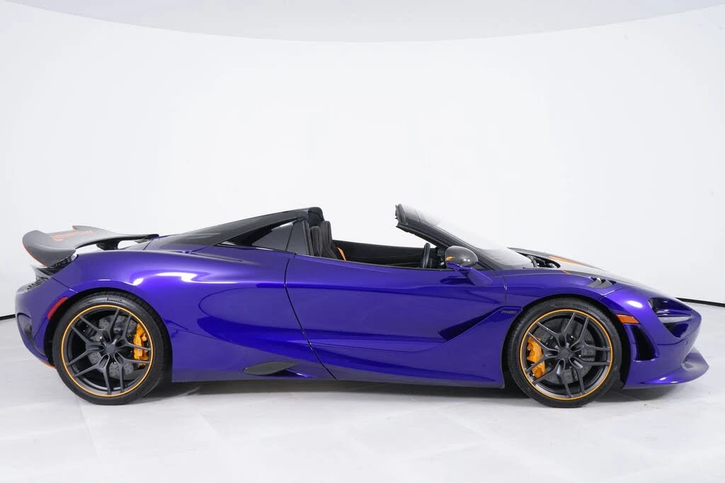 2025 McLaren 750S Spider - Image 8 of 28