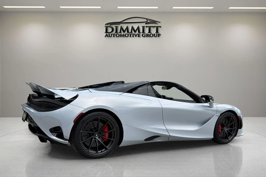 2025 McLaren 750S Spider - Image 6 of 30