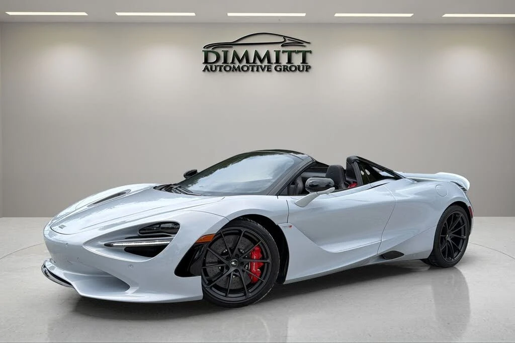 2025 McLaren 750S Spider - Image 2 of 30