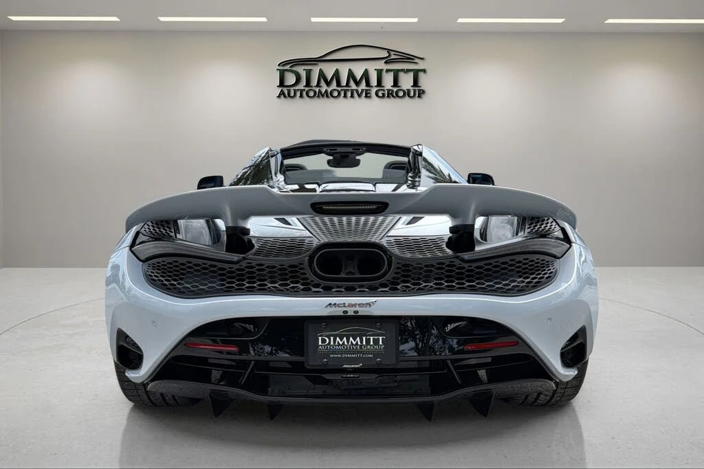 2025 McLaren 750S Spider - Image 7 of 30