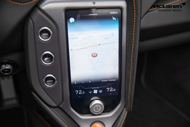 2025 McLaren 750S Spider - Image 19 of 25