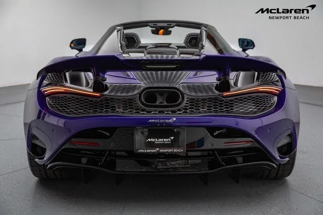 2025 McLaren 750S Spider - Image 5 of 25