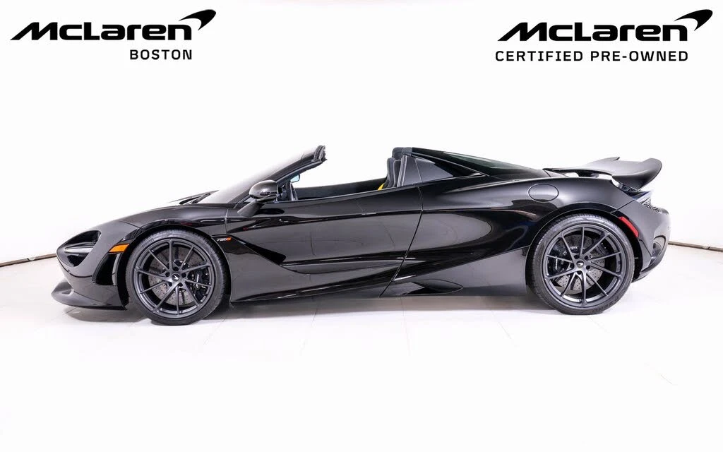 2025 McLaren 750S Spider - Image 2 of 24