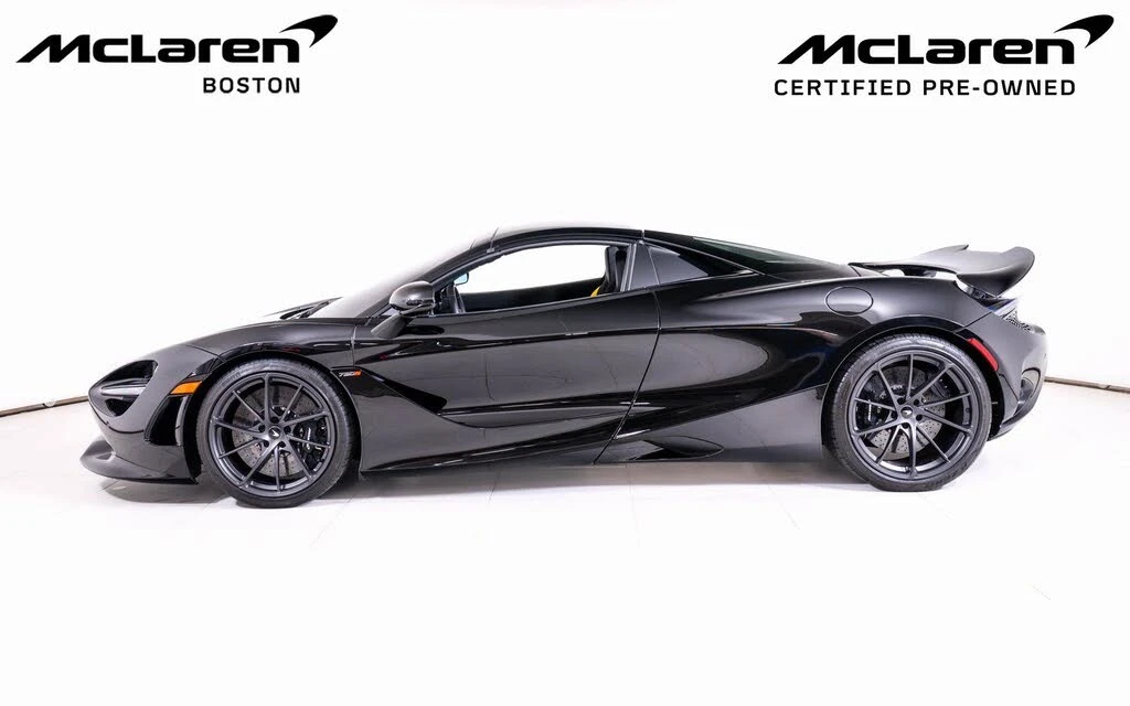2025 McLaren 750S Spider - Image 3 of 24
