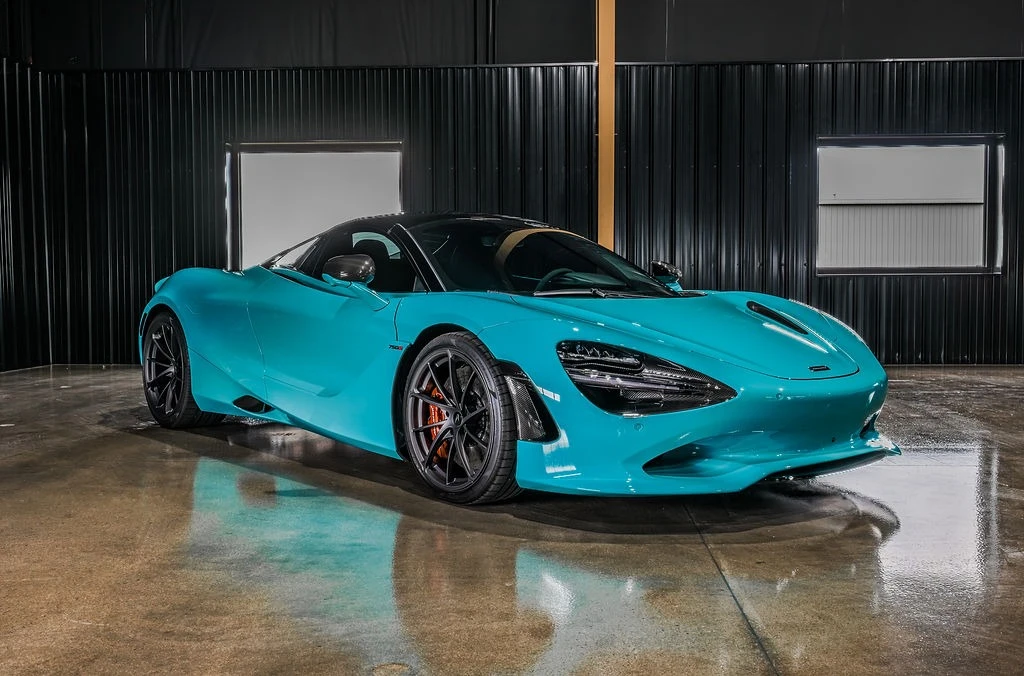 2025 McLaren 750S Spider - Image 8 of 31