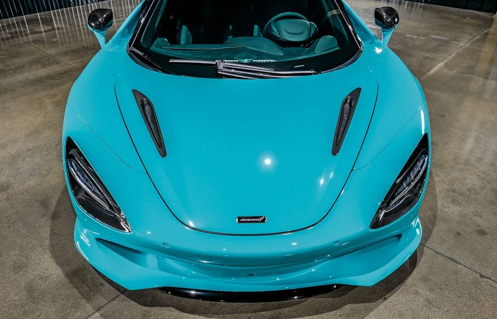 2025 McLaren 750S Spider - Image 7 of 31