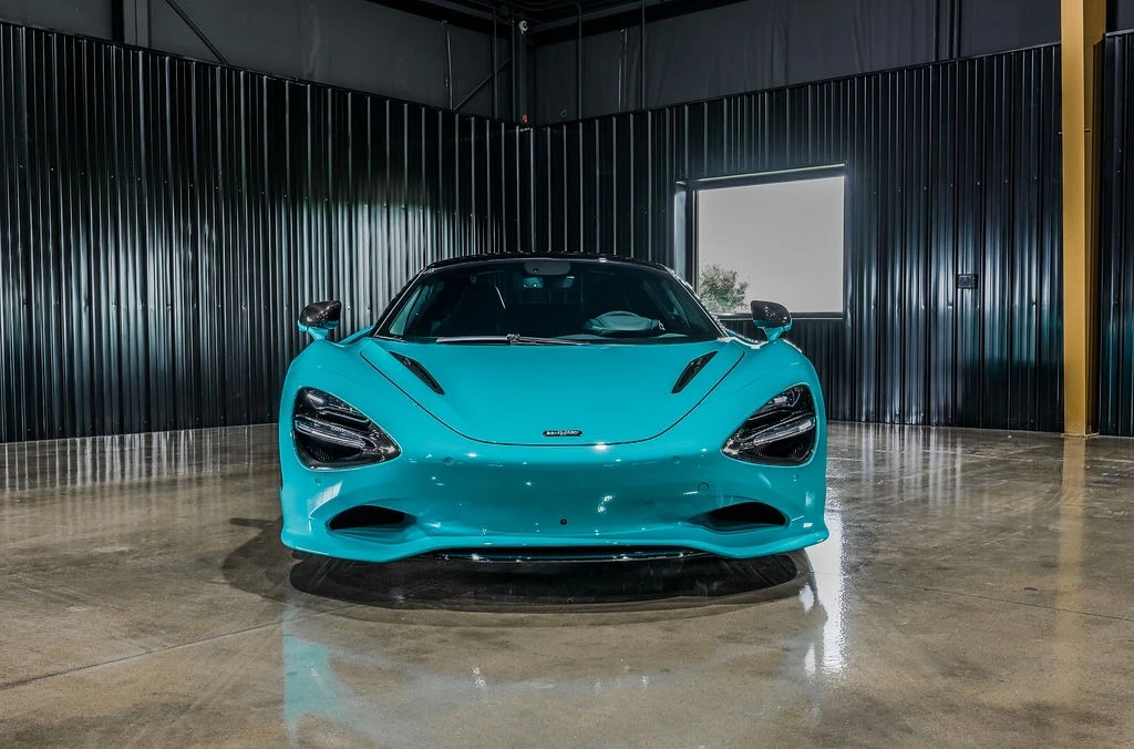 2025 McLaren 750S Spider - Image 6 of 31