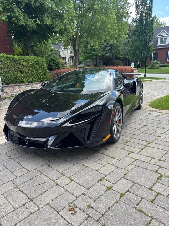 2025 McLaren Artura - Image 2 of 15