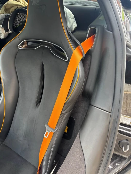 2025 McLaren Artura - Image 8 of 15