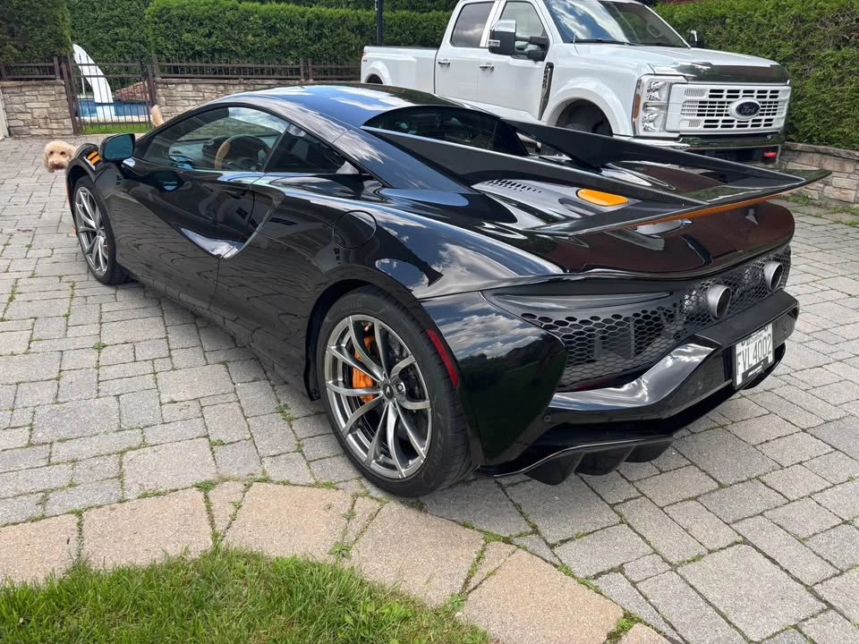 2025 McLaren Artura - Image 6 of 15