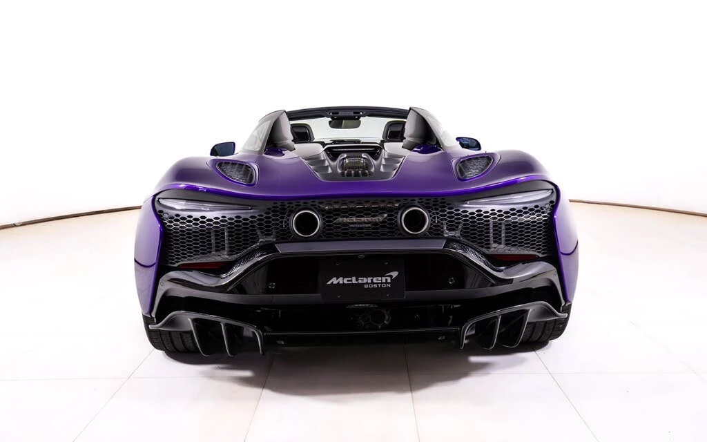 2025 McLaren Artura - Image 6 of 27
